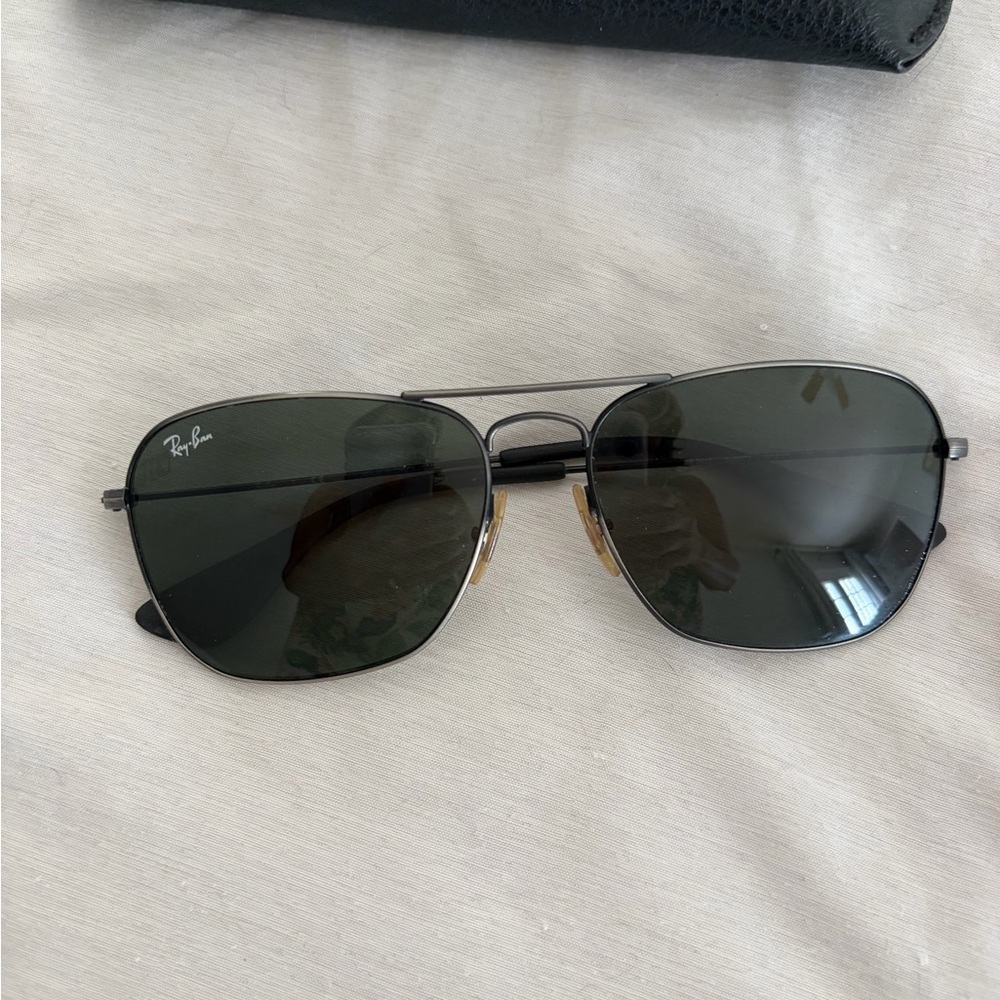 Ray-Ban Black Frame with Dark Green Lenses Aviator Sunglasses
